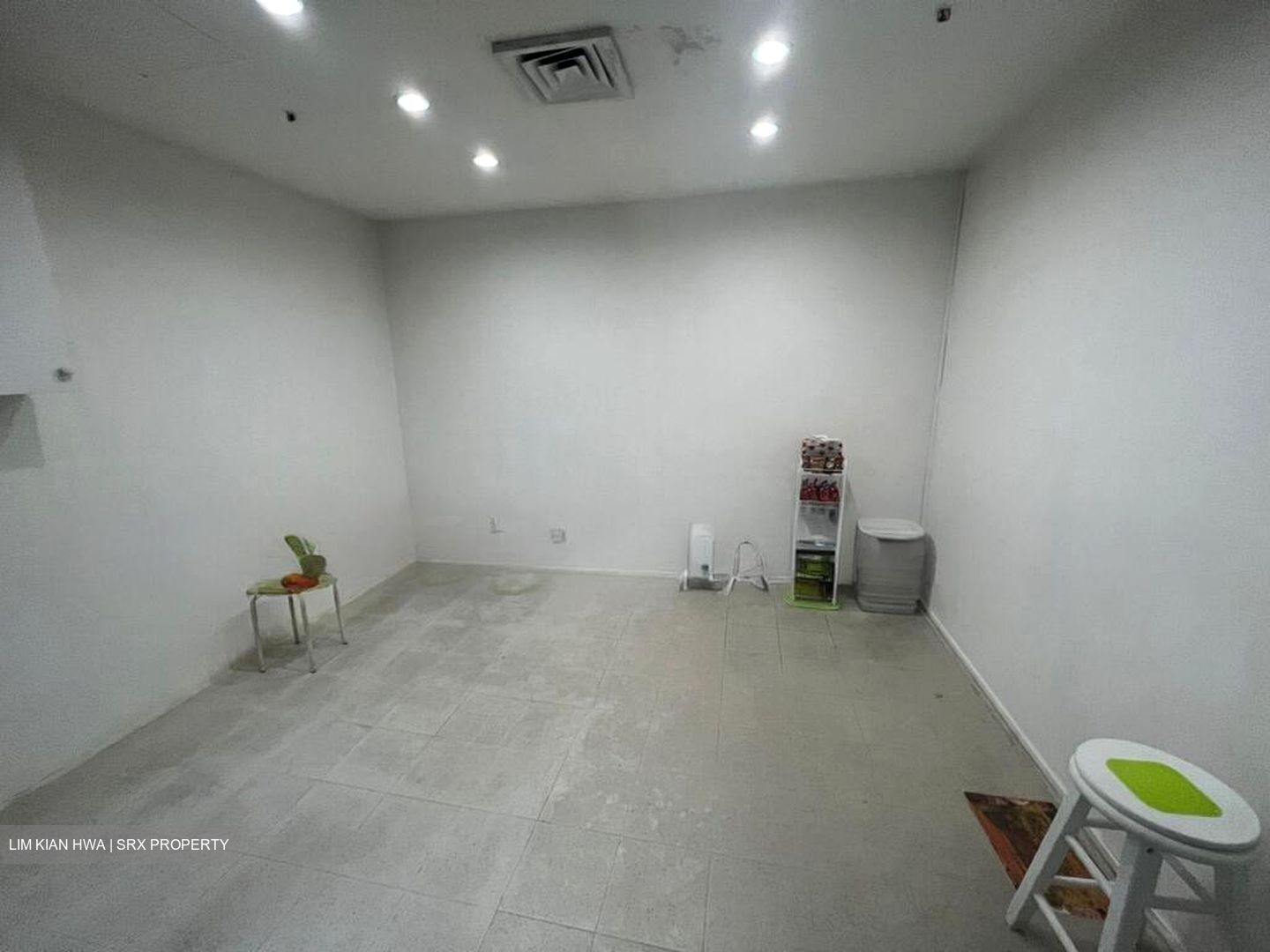 Bukit Timah Shopping Centre (D21), Shop House #513860021
